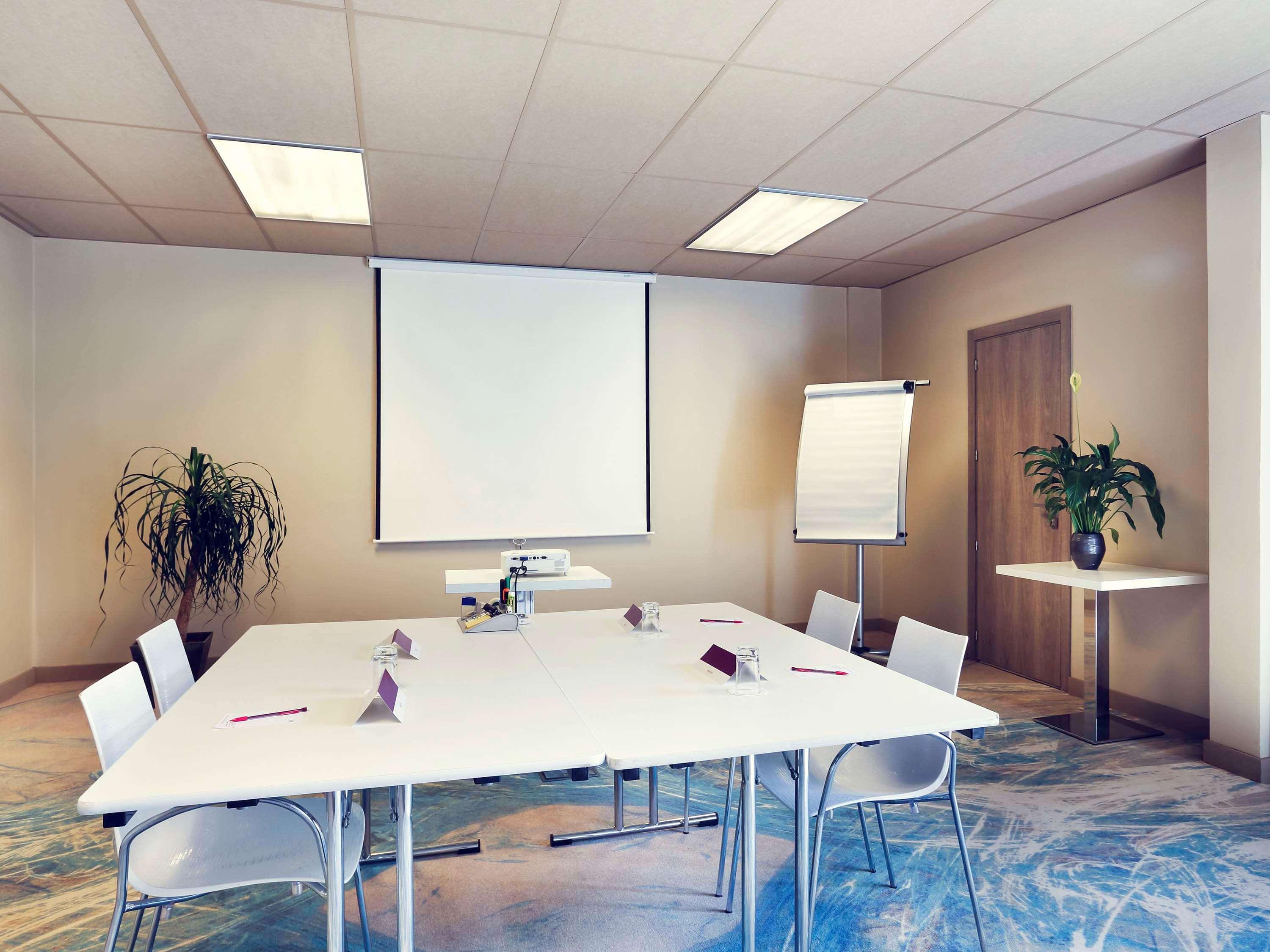 Ussac Mercure Brive מראה חיצוני תמונה