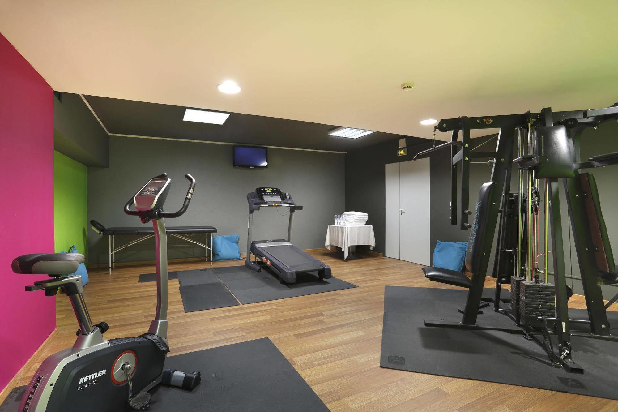 Ussac Mercure Brive מראה חיצוני תמונה