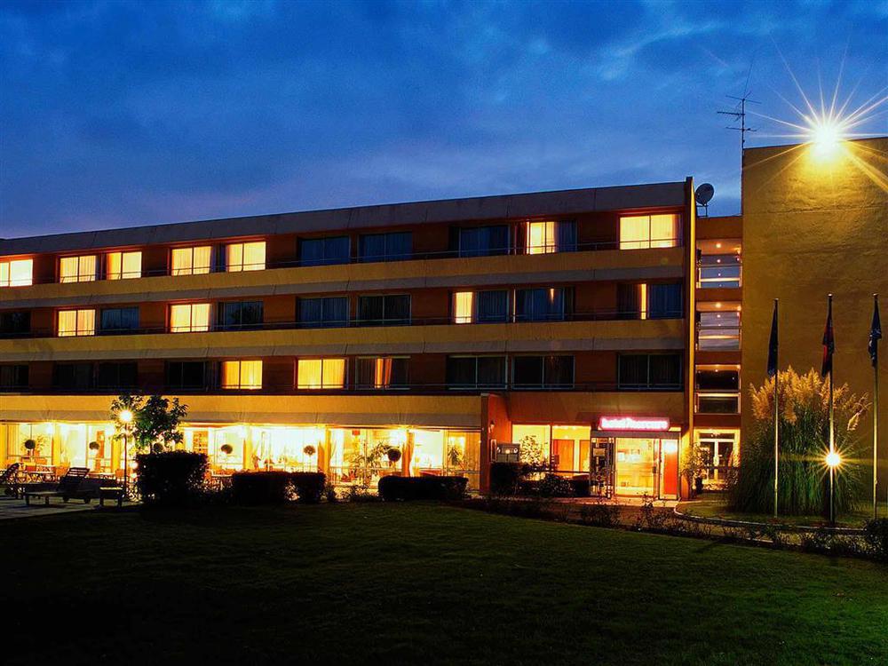 Ussac Mercure Brive מראה חיצוני תמונה